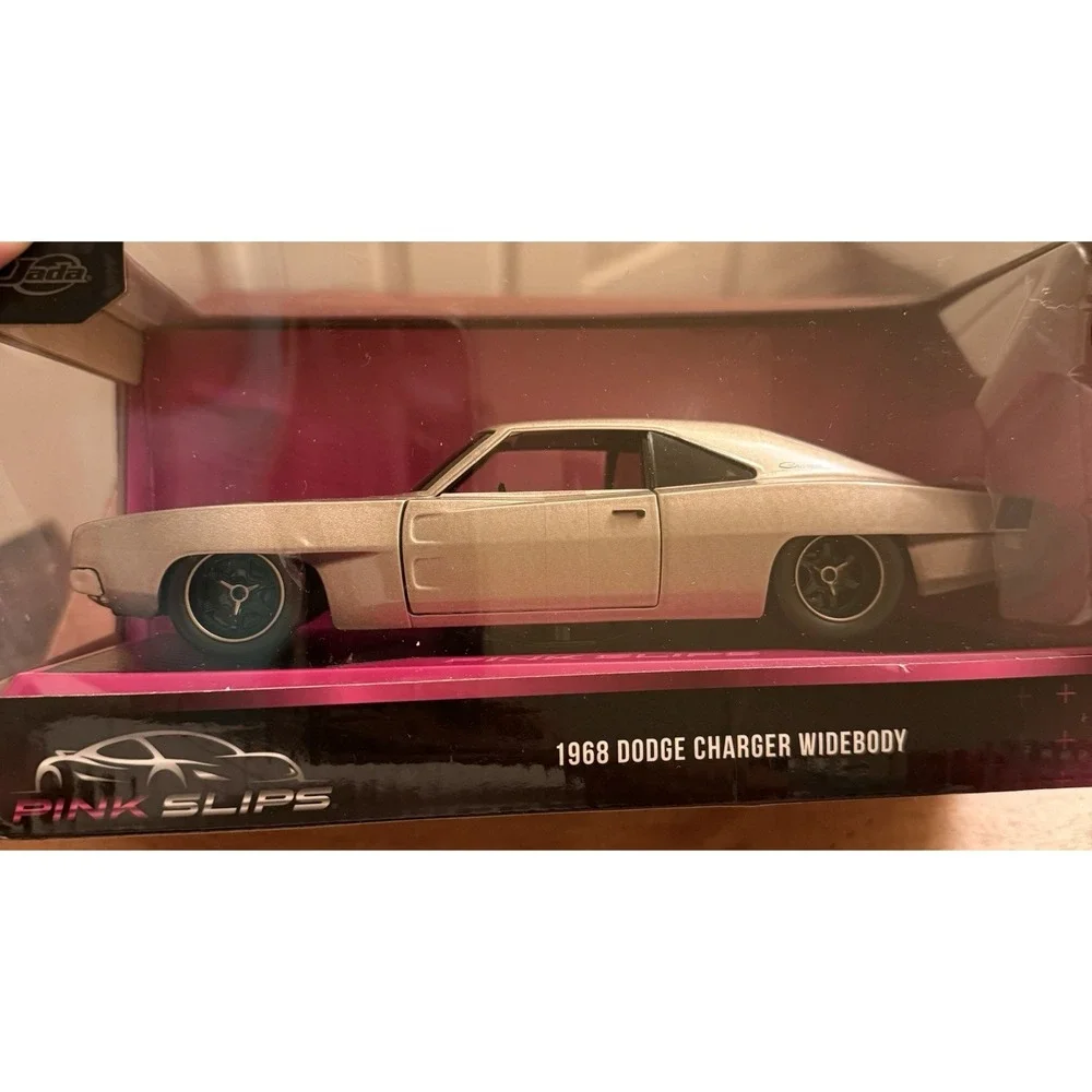 JADA PINK SLIPS 1968 DODGE CHARGER WIDEBODY 1:24 SCALE  Diecast New‎